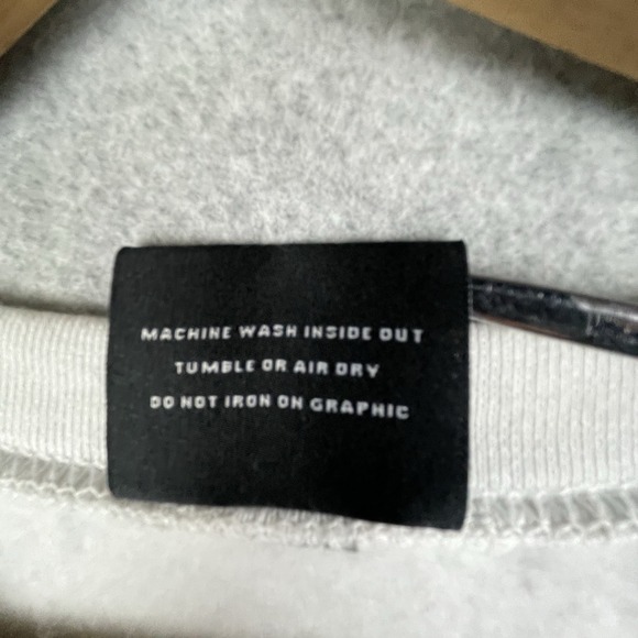 channel 5 News Sweatshirt Men's Large White pullover Andrew Callaghan All Gas NO - Picture 5 of 9